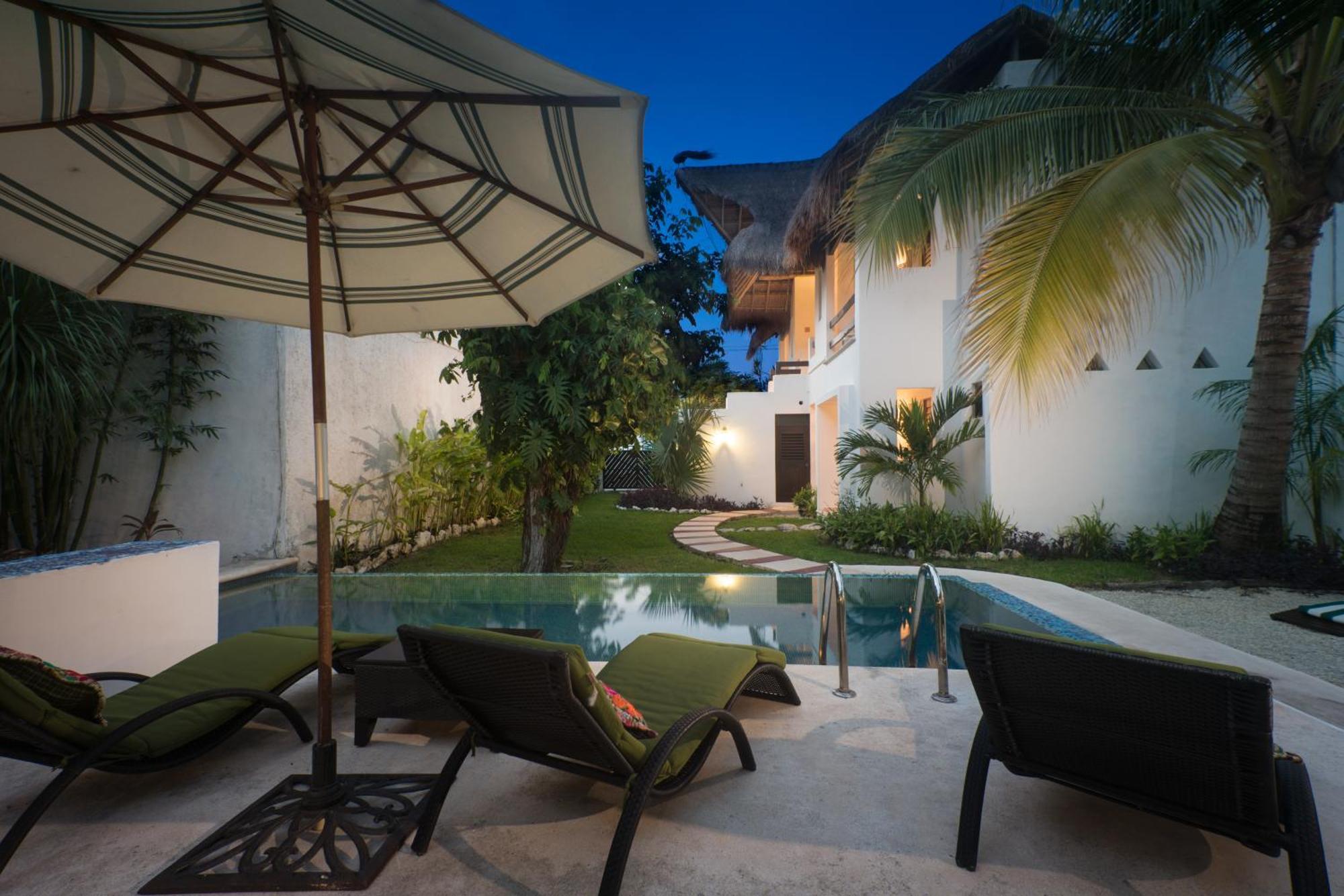 Villas El Encanto Cozumel Exterior photo
